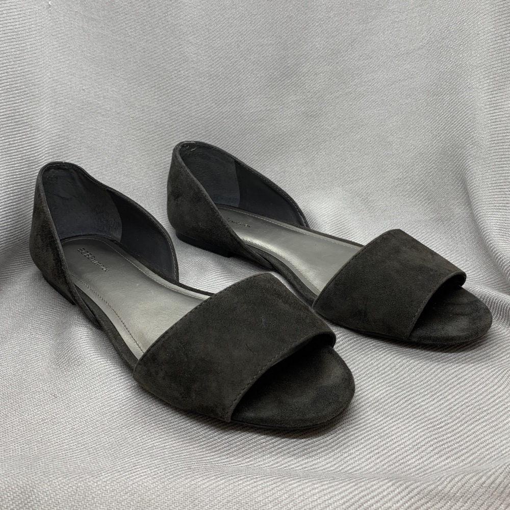 BCBGeneration grey suede flats